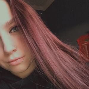 Meet your Posher, Jasmine